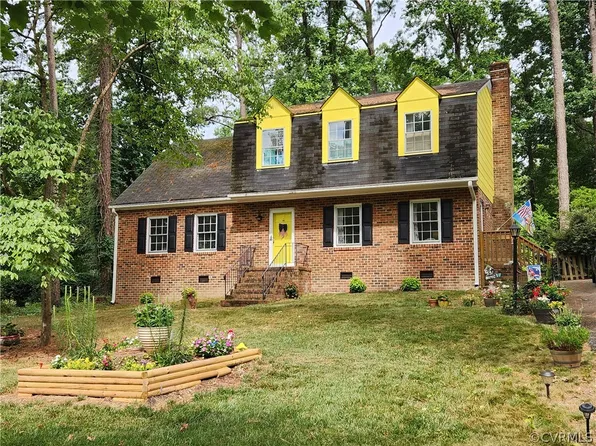 308 Pinetta Dr, Richmond, VA 23235