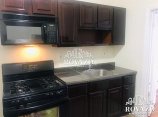 393 13th Ave APT 8, Newark, NJ 07103
