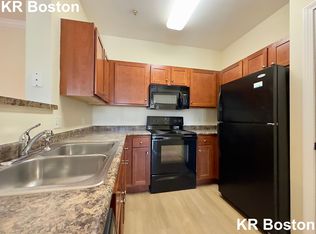 309 Lowell St #3219, Andover, MA 01810