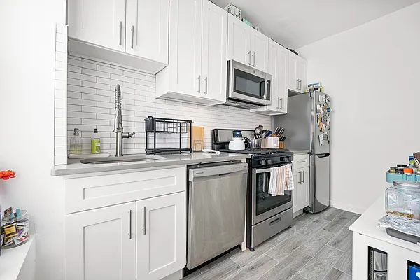 Rented by Corcoran | media 16