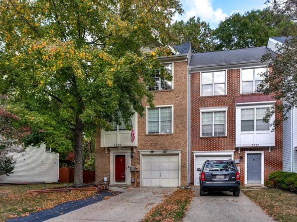 2255 Commissary Cir, Odenton, MD 21113