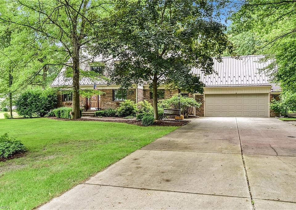 1st image of 362 Centennial Dr