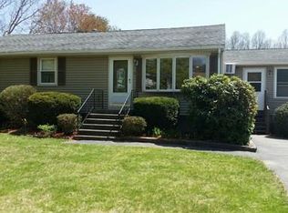 14 Lisa Ln, Methuen, MA 01844
