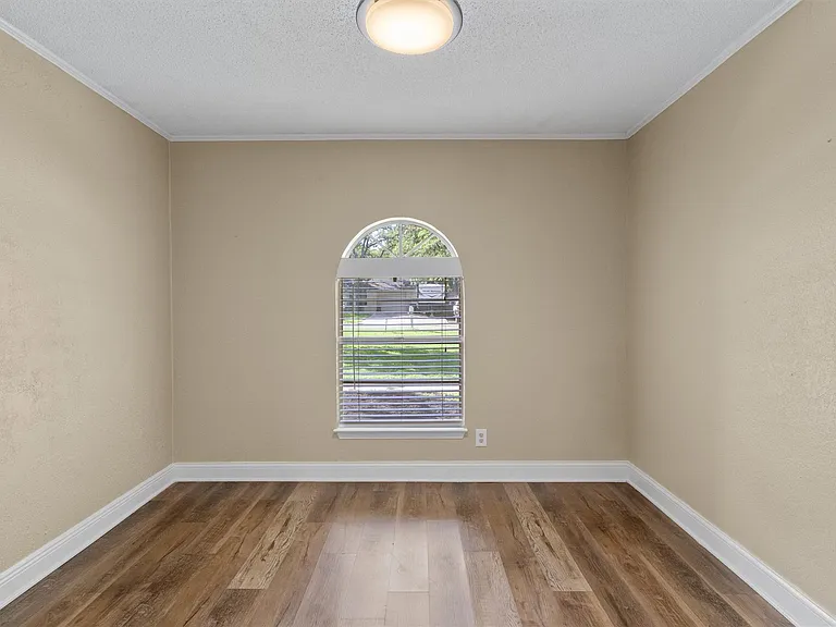 1601 Okelley Rd — Photo 22
