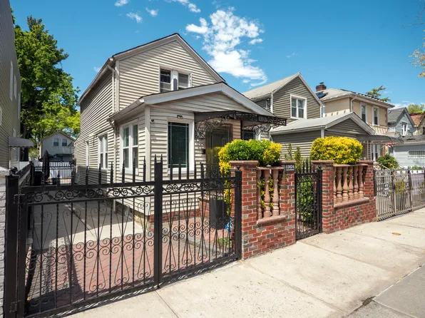 12024 141st St, Jamaica, NY 11436