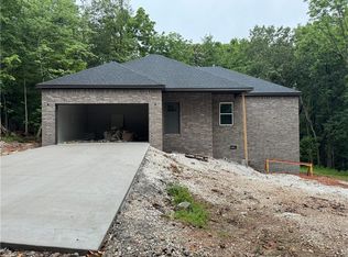 13 Jeremy Ln, Bella Vista, AR 72715