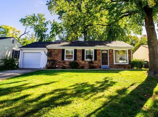 17 Derby Ln, Saint Peters, MO 63376