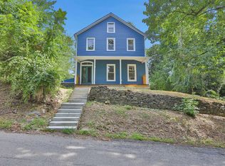 4 Prospect St, Fishkill, NY 12524