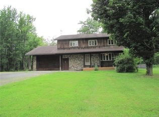 9373 Horseshoe Island Rd, Clay, NY 13041