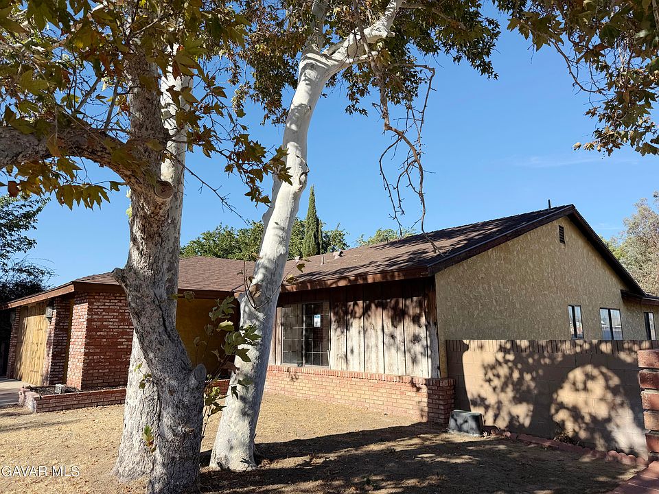 1st image of 42802 Sachs Dr