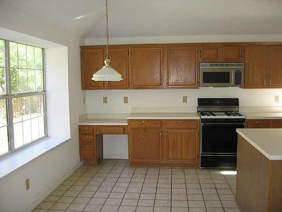 5th image of 4204 Norway Ln