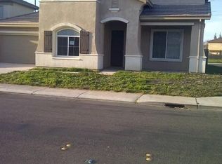 2625 Haystack Ct, Riverbank, CA 95367