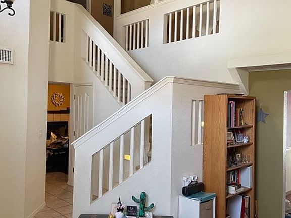 2nd image of 1549 Cherokee Ridge Dr