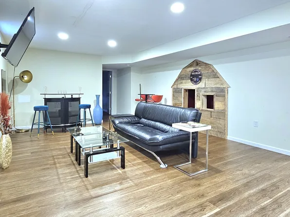 110 Bentpath Ct #Basement, Winchester, VA 22602