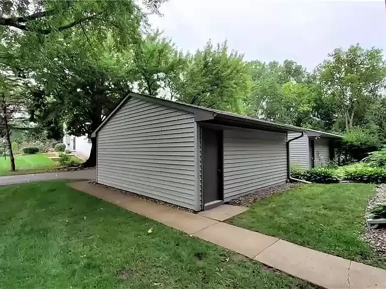 1386 Arden View Dr — Photo 6