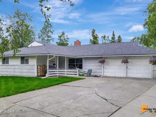 2438 Lord Baranof Dr, Anchorage, AK 99517