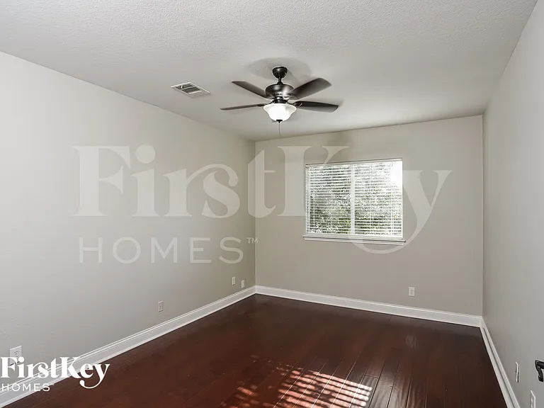 6122 Kenedy Leaf — Photo 13