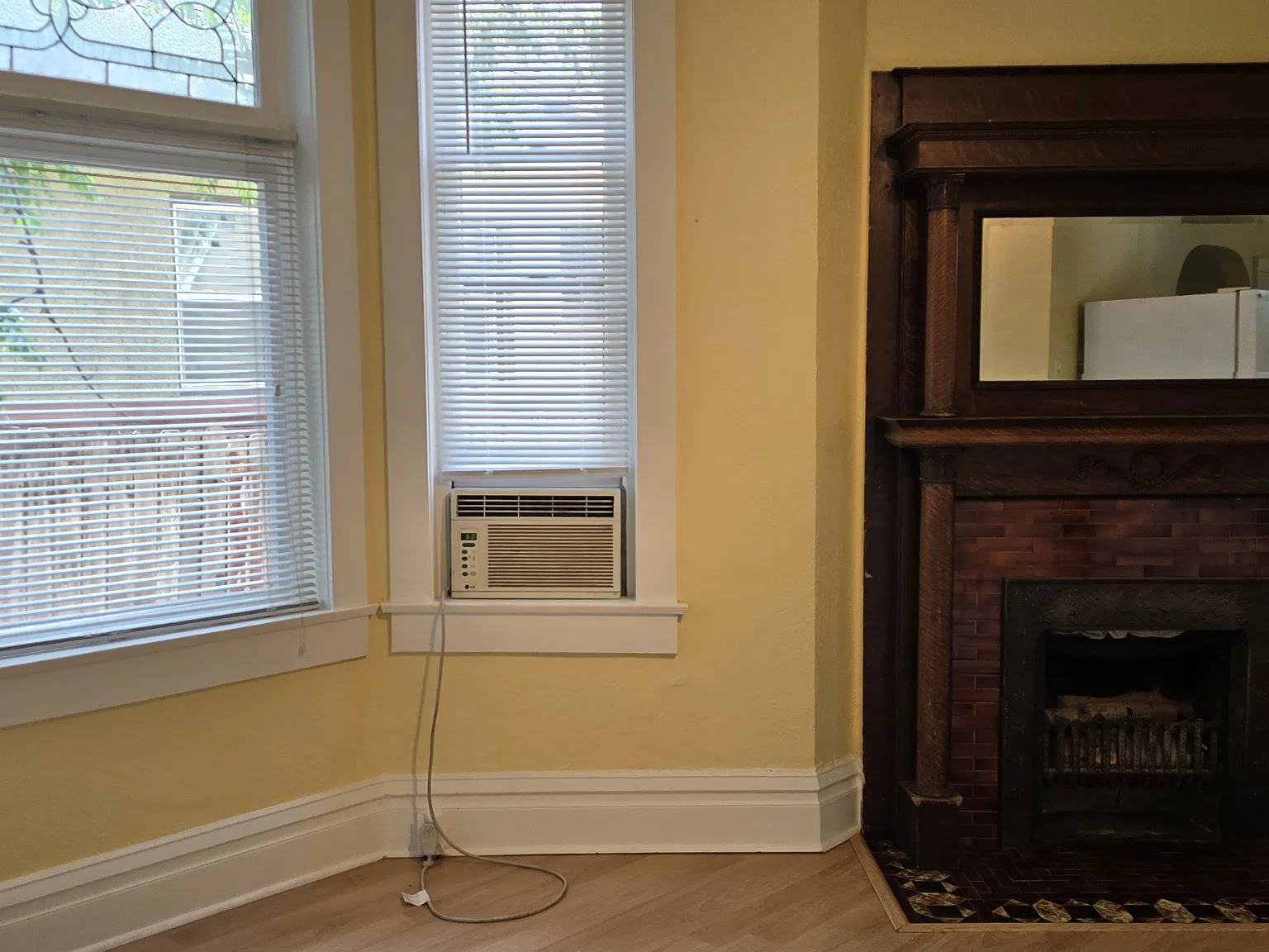 1 bed, 800 sqft, $1,700 — Photo 1