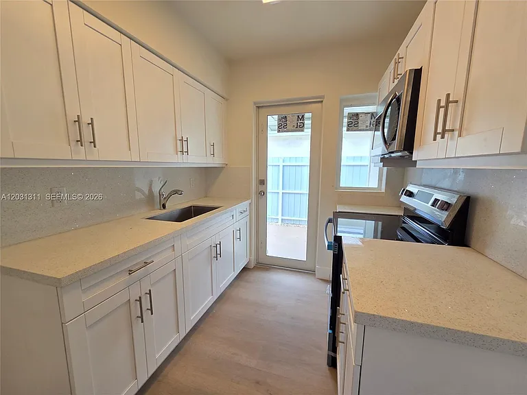240 NW 51st Ave — Photo 10