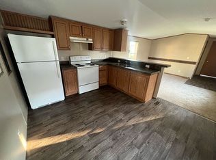 58 Chaucer Dr, Gardner, IL 60424