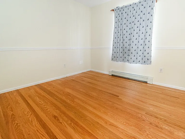107 Benson Pl — Photo 22