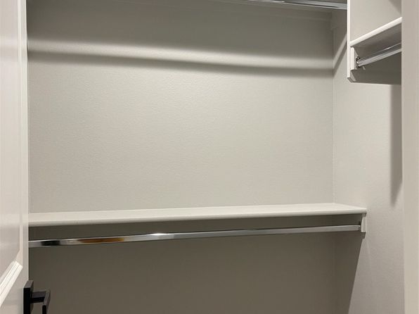 tulsa-oklahoma-458404124 picture