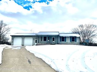 9105 Nashville Hwy, Vermontville, MI 49096