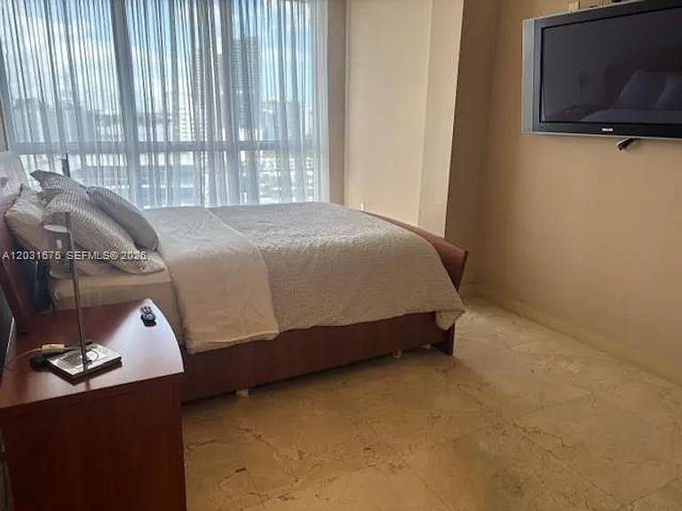 100 Lincoln Rd #Penthouse 4 — Photo 15