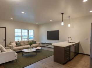 7957 W 2nd St, Rathdrum, ID 83858