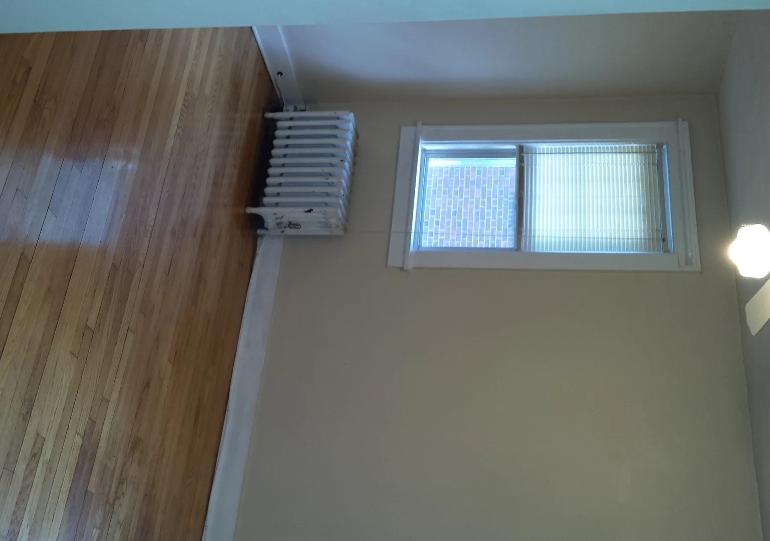 148 Manning Blvd — Photo 3