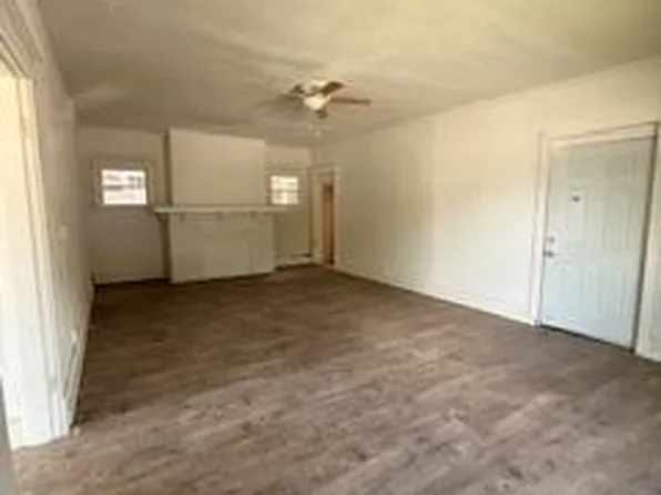 1306 W 7th St #1, Joplin, MO 64801