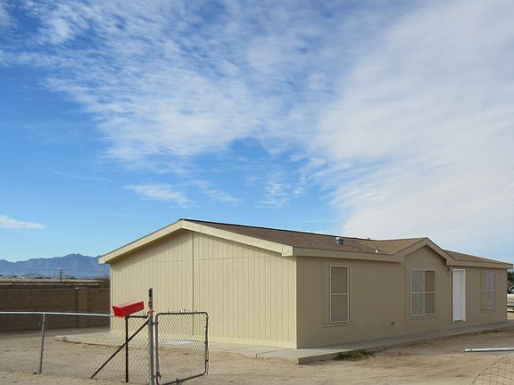 2nd image of 10418 Elsie Dr