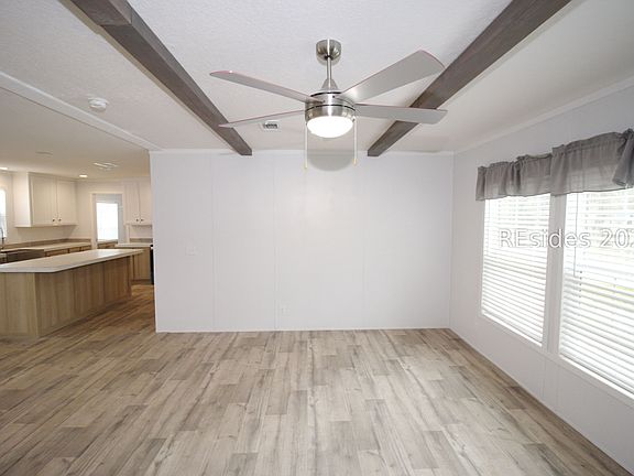 3rd image of 22 Unity Ln