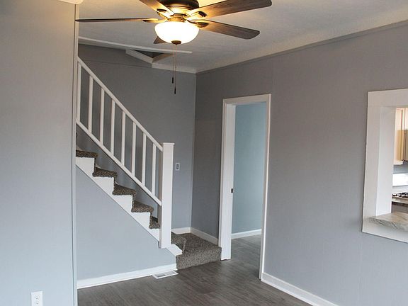 4th image of 805A S Mill St #A