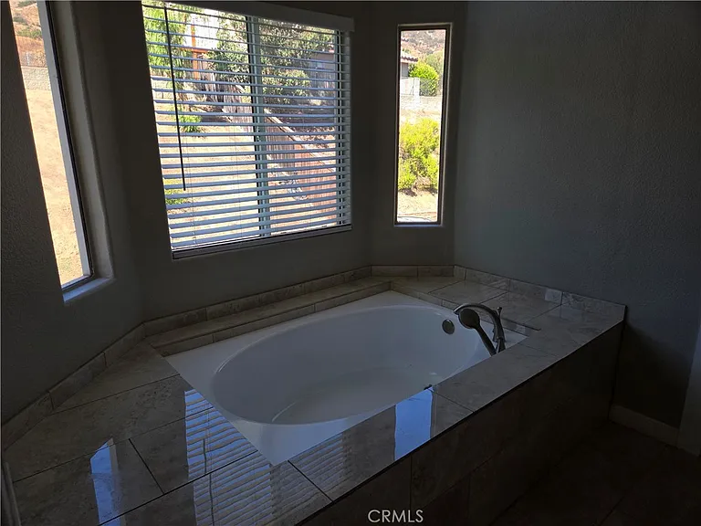 15721 Lake Ridge Rd — Photo 16