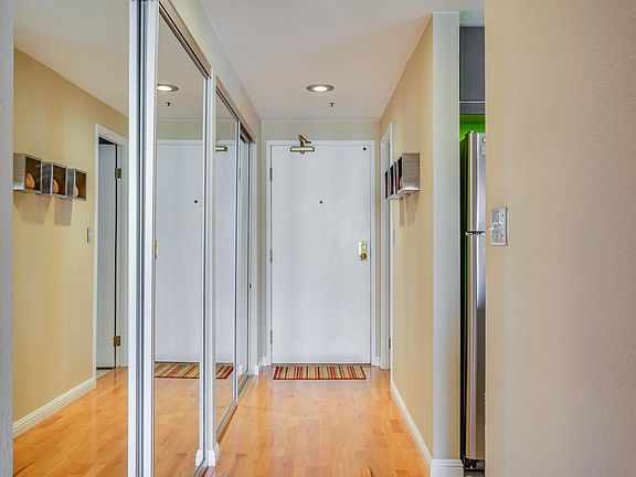 4th image of 601 Van Ness Ave APT 631