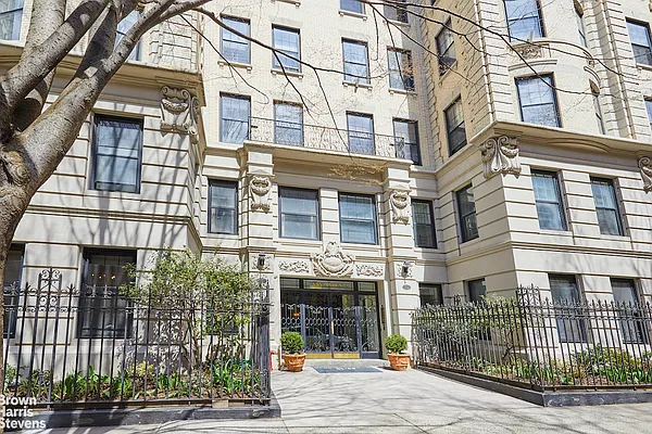 Rented by Brown Harris Stevens | media 13