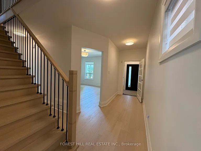 241 Delaware Ave — Photo 4
