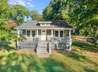 1306 S Main St, Mount Holly, NC