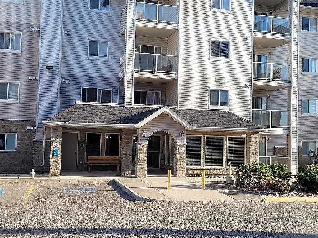 1616 NE Saamis Dr NW 202, Medicine Hat, AB T1C 4X2 MLS A2066713 Zillow