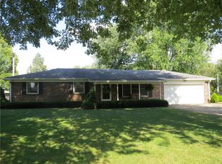 6715 Lakewood Ln, Martinsville, IN 46151