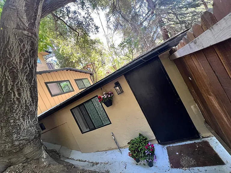 Old Topanga Canyon Rd — Photo 2