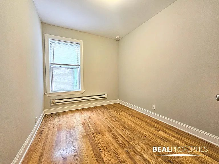 511 West Melrose — Photo 9