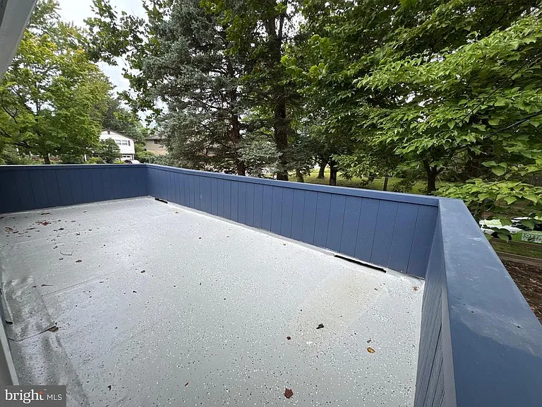 355 Cherry Hill Blvd — Photo 28