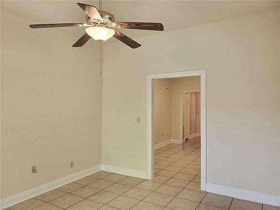 2nd image of 2115 N Miro St