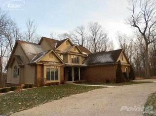 5203 S Bancroft Rd, Durand, MI 48429