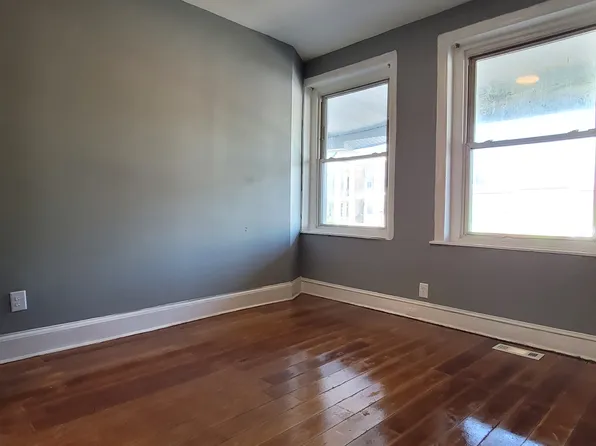 5508 Walnut St, Philadelphia, PA