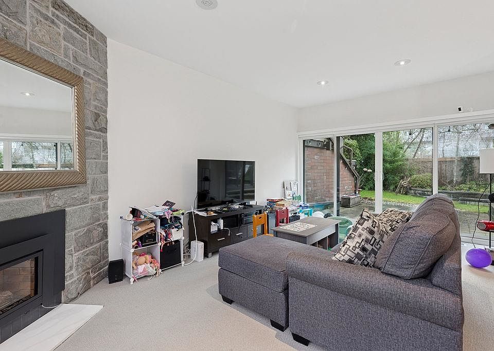 1st image of 6605 Turnberry Cres