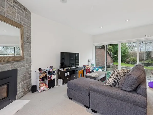 6605 Turnberry Cres, Vancouver, BC V5X 4M7