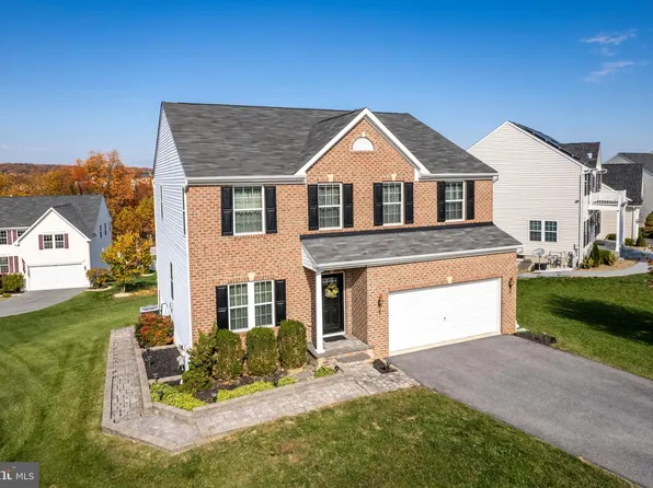 357 Meadow Creek Dr, Westminster, MD 21158